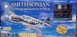 AIRFIX 1/72 Smithsonian National Air and Space Museum P-51B Mustang