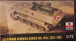 ESCI 1/72 German Ambulance Sd.Kfz. 251/8c