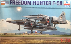 ESCI 1/72Freedom Fighter F-5A