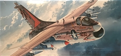 FUJIMI 1/72 Vought A-7E CORSAIR II SUNLINERS