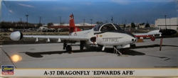 HASEGAWA 1/72 A-37 Dragonfly Edwards AFB