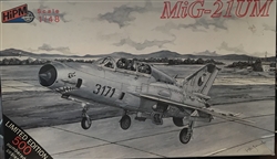 HiPM 1/48 MiG-21UM
