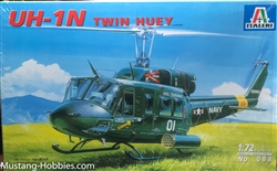ITALERI 1/72 UH-1N Twin Huey