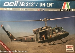 ITALERI 1/48 AB-205 / UH-1D