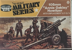 LIFE LIKE 1/40  "Annie Oakley" Howitzer with Emplacement & 5 G.I.s