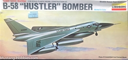 Lindberg 1/128 Super Sonic Bomber B-58 "Hustler" Bomber