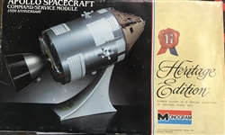 MONOGRAM 1/32 Apollo Spacecraft Heritage Edition