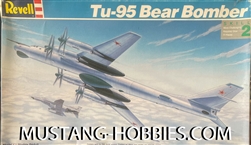 Revell 1/144 Tu-95 Bear Bomber