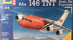 REVELL GERMANY 1/144 BAe 146 TNT Austr. Air Express