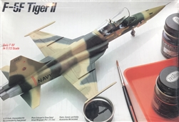 TESTORS 1/72TESTORS 1/72 F-5F Tiger II