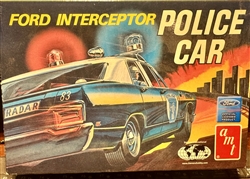 AMT/ERTL 1/25 Ford Interceptor Police Car (1970 Ford Galaxie)