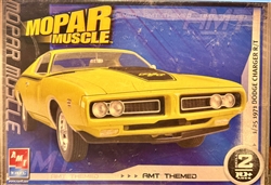 AMT/ERTL 1/25 1971 dodge charger r/t