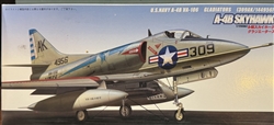 FUJIMI 1/72 A-4B Skyhawk VA-106 Gladiators
