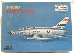 Minicraft/Hasegawa 1/72 F-100D Super Sabre