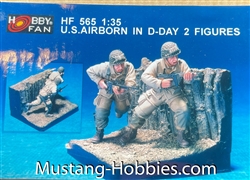 HOBBY FAN 1/35 U.S. Airborne in D-Day (2 Figuren) w/Base