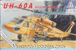 ITALERI 1/72 UH-60A Desert Hawk