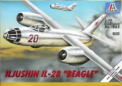 ITALERI 1/72 Iljushin Il-28 Beagle