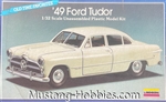 LINDBERG 1/32 1949 Ford Tudor