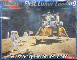 MONOGRAM  1/48 First Lunar Landing Snaptite