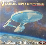 POLAR LIGHTS 1/350 Star Trek U.S.S. Enterprise NCC-1701 or NCC-1701-A