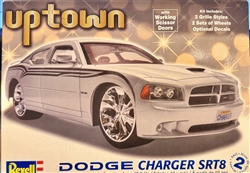 REVELL 1/25 Dodge Charger SRT8 Uptown
