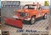REVELL 1/25 GMC Pickup with Snow Plow