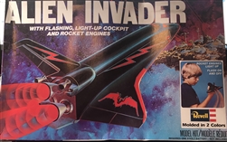 REVELL 1/144 Alien Invader with flashing, light up