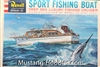 Revell 1/56 Sport Fishing Boat Deep Sea Luxury Fishing Cruiser