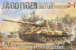 TAKOM 1/35   Jagdtiger SdKfz 186 Early/Late Production Tank (2 in 1)