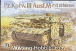 TAKOM 1/35  PzKpfw III Ausf M Tank w/Side-Skirt Armor