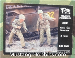 VERLINDEN PRODUCTIONS 1/35 US MARINES FLAME THROWER TEAM (2FIGS)